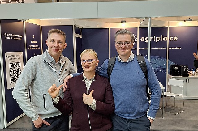 Stefan Löke, Daniela Sternal und Steffen Krause auf der Fruit Logistica 2025