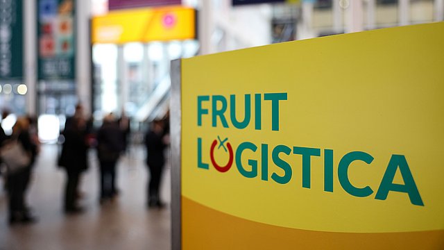 Schild mit Schriftzug zur Fruit Logistica